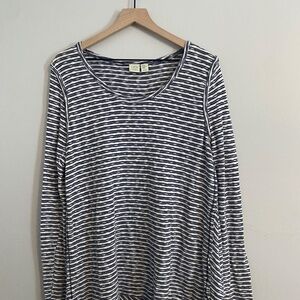Lucy & Laurel Long Sleeve Knit Top Blue/White Striped XL Made in UK